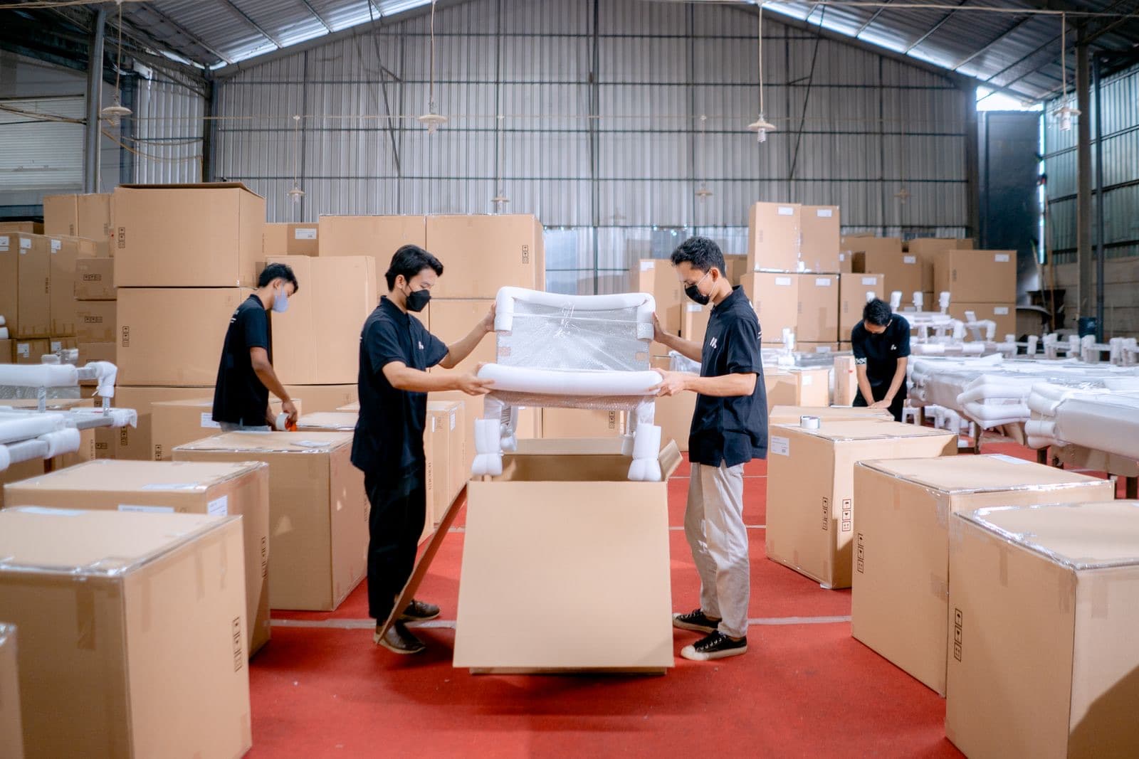 Moss Home USA: How Three Connected Automations Freed a Full Week for Three Key Employees